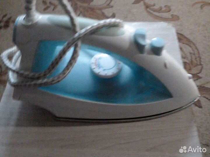 Утюг vitek