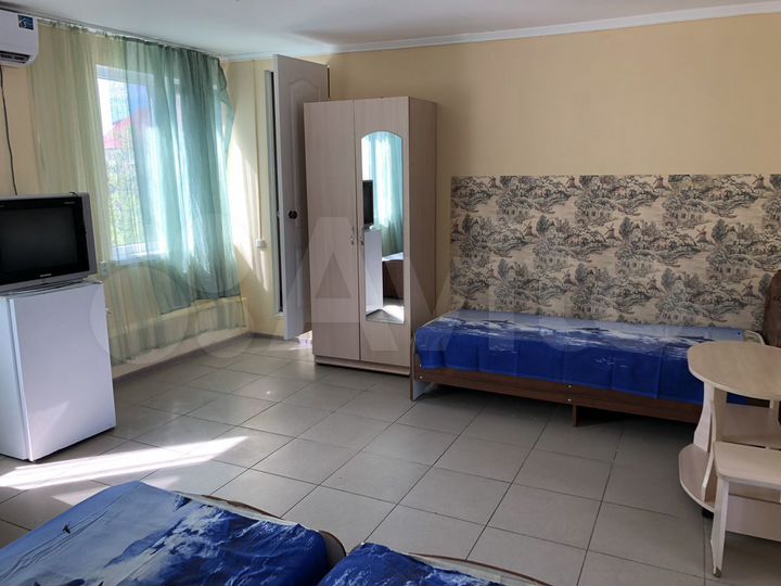 Комната 20 м² в 5-к., 1/5 эт.