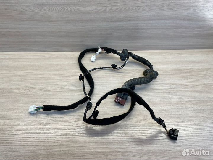 Проводка двери задняя левая LADA X-Ray