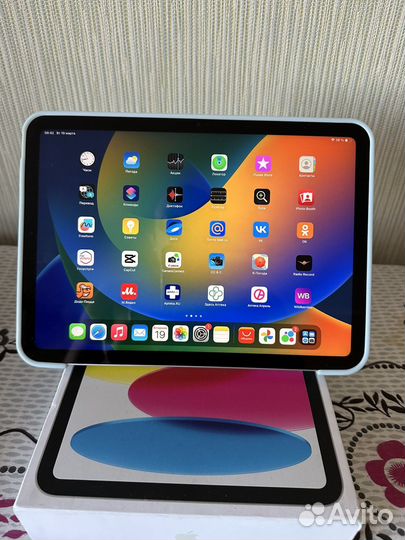 Продам iPad 10 поколения 2022 (практически новый)