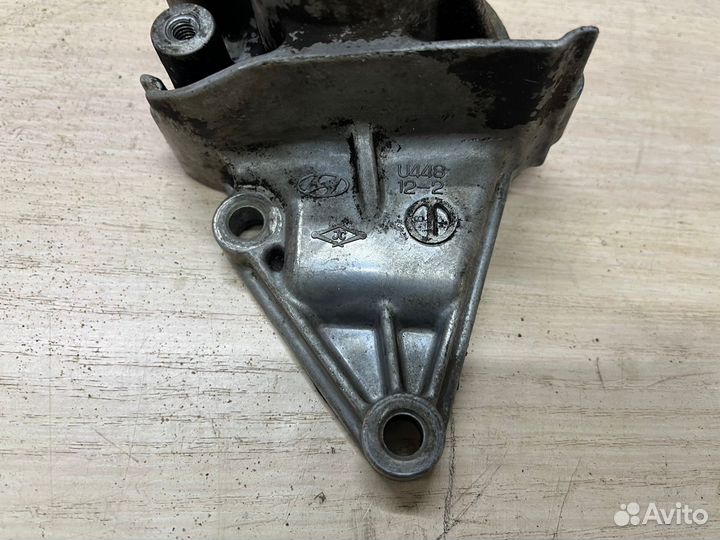 Помпа Hyundai Kia G4ED