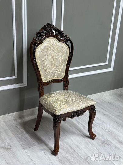 Кухонный стол,стулья / оплата при получении