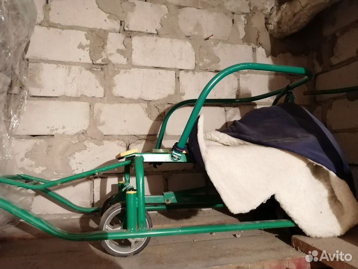 Детские санки с колесами