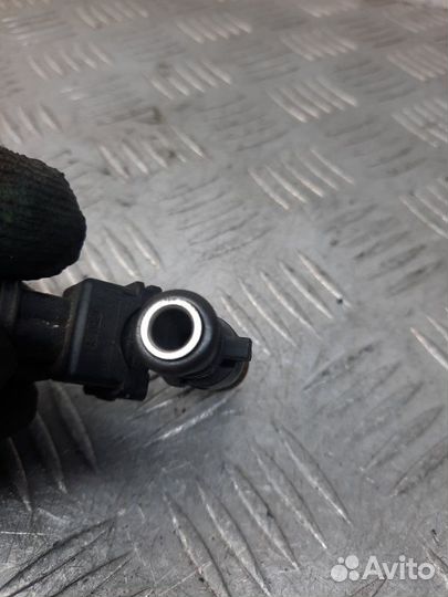 Форсунка Renault Kangoo минивэн 1.2 D4F730 2004