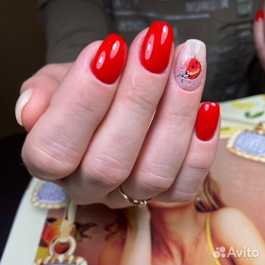 Маникюр на дому