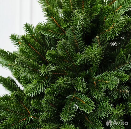 Елка пышная искусственная 240см (литая+пвх)