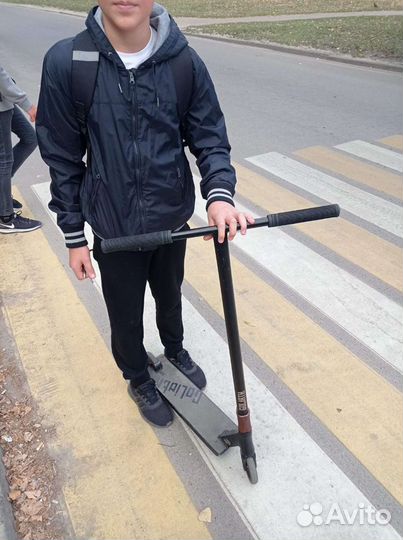 Трюковой самокат