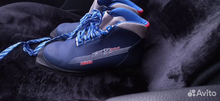 Лыжные ботинки 37 размер детские для ребенка