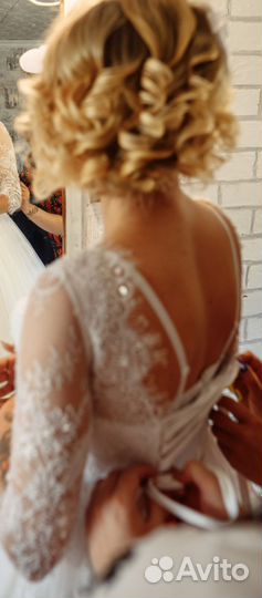 Свадебное платье 44 46 бу