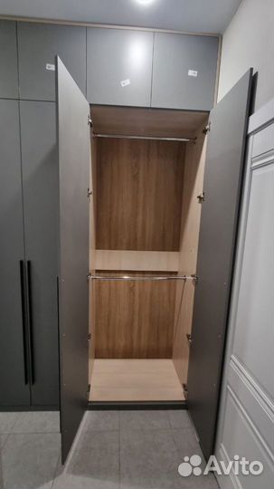 Шкаф в прихожую