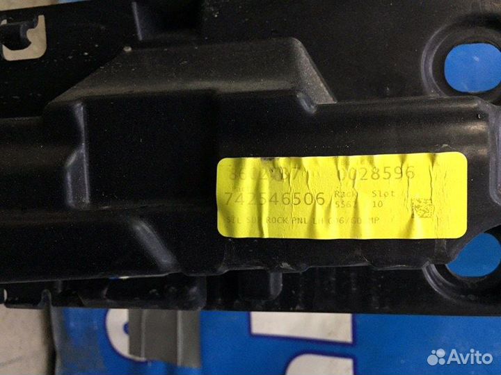 Опора порога левая Bmw X6 G06