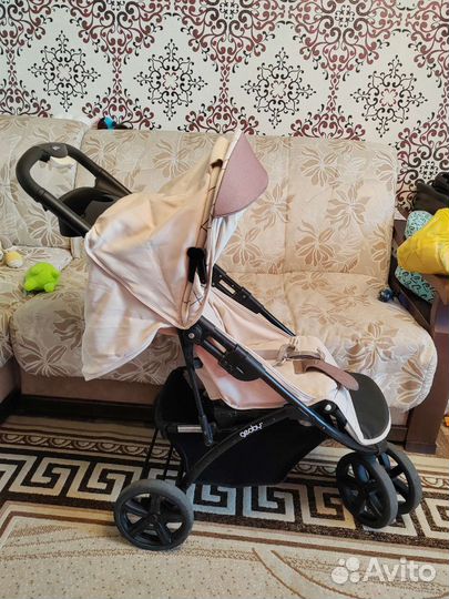 Коляска Geoby