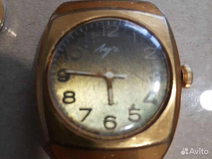 Часы наручные СССР