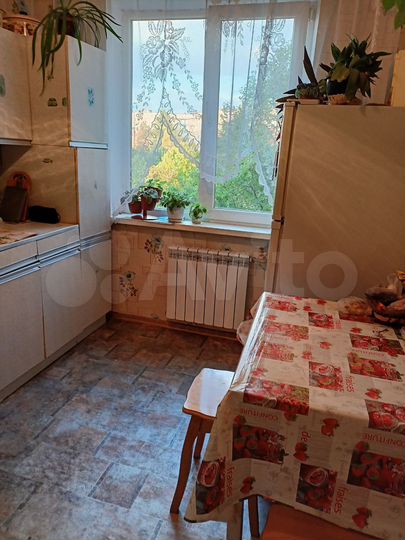 Комната 10 м² в 3-к., 6/9 эт.