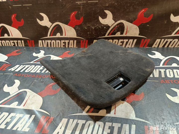 Крышка обшивки багажника задняя правая Audi A4 B5