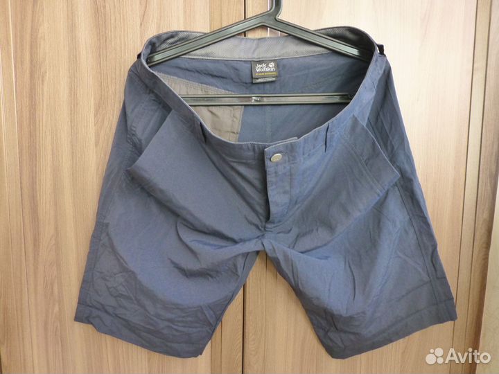 Шорты мужские,jack wolfskin''оригинал-L