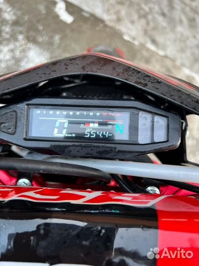 Мотоцикл BSE Z10