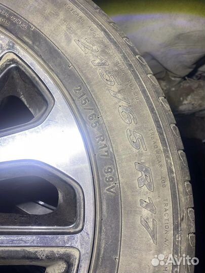 R17 Pirelli Scorpion Verde 215/65, PCD 6x139.7 DIA 67.1