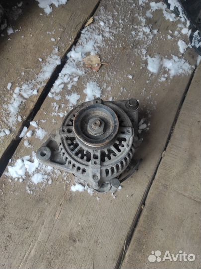 Генератор toyota Марк 2