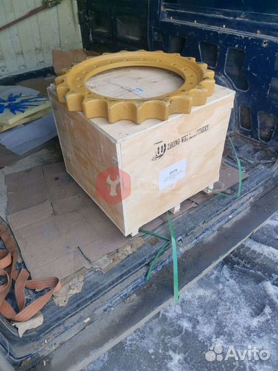 Звездочка Volvo ECR235C 14520215