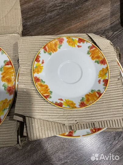 Набор фарфоровой посуды на 4 персоны