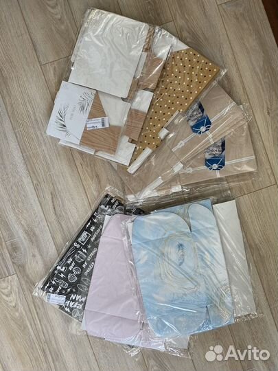 Упаковочные подарочные коробки картонные