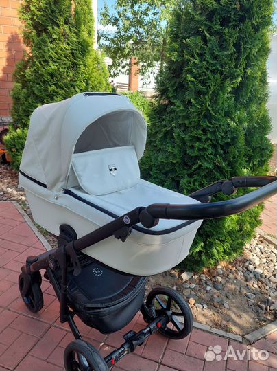 Коляска Adamex Emilio 3 в 1