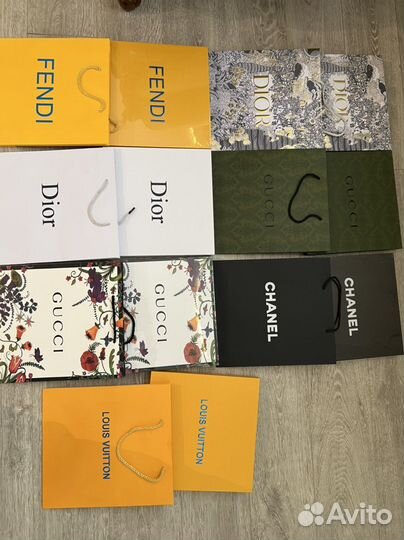 Коробки пакеты Gucci Dior Fendi Chanel LV