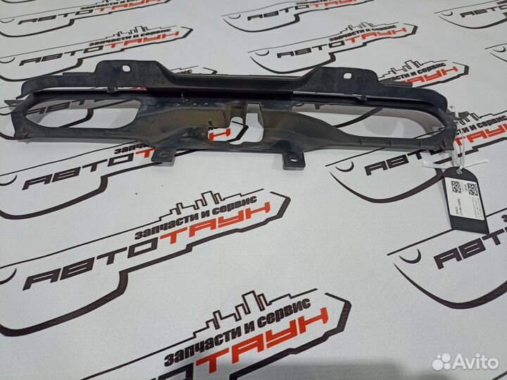 Решетка радиатора honda HR-V GH1 GH2 GH3 GH4 1 мод