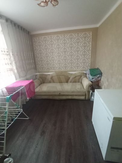 Комната 52 м² в 4-к., 1/1 эт.