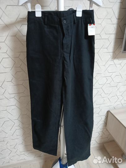 Брюки школьные новые