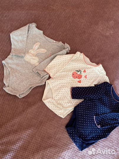 Боди для девочки 9-12 мес пакетом