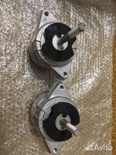 Опоры двигателя Porsche Panamera