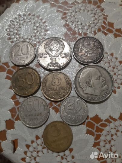 Монеты часы