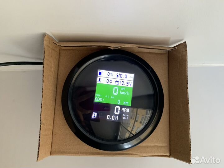 Многофункциональный прибор для катера лодки