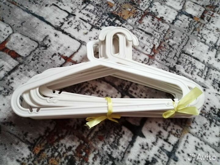 Плечики для одежды
