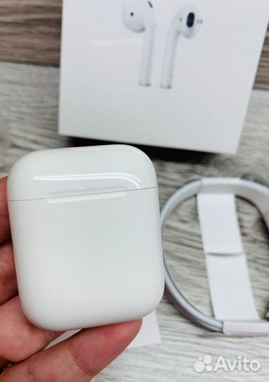 Bluetooth-гарнитура AirPods 2 (Оригинал)