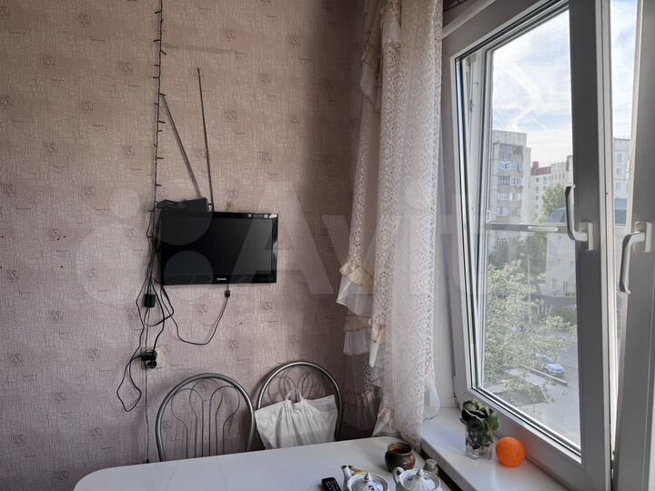 2-к. квартира, 51 м², 5/9 эт.