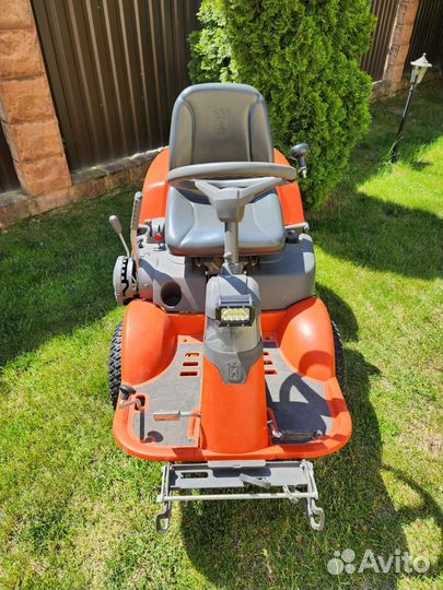 Райдер Husqvarna R15T / R316 AWD с прицепом