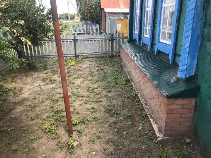 Дом 37,9 м² на участке 23,8 сот.