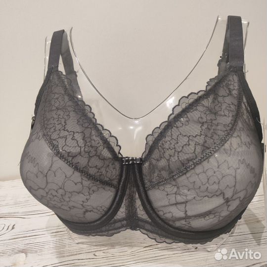 Бюстгальтер Triumph 70F