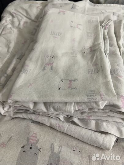 Детское одеяло и подушка в кроватку