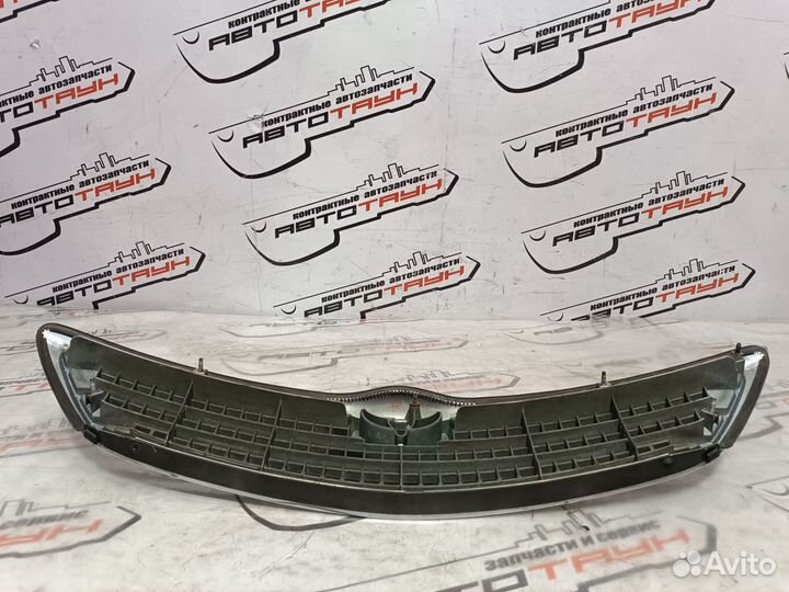 Решетка радиатора toyota daihatsu altis camry ACV30 ACV30N ACV31 ACV35 ACV35N MCV30 3 полоски 1 моде