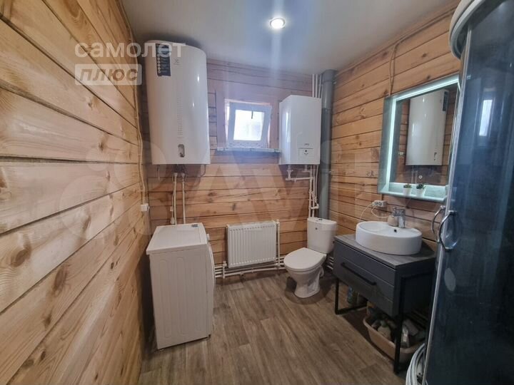 Дом 139 м² на участке 10 сот.