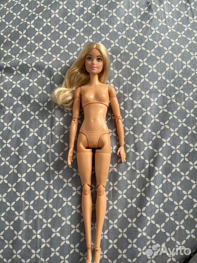 Барби безграничные движения