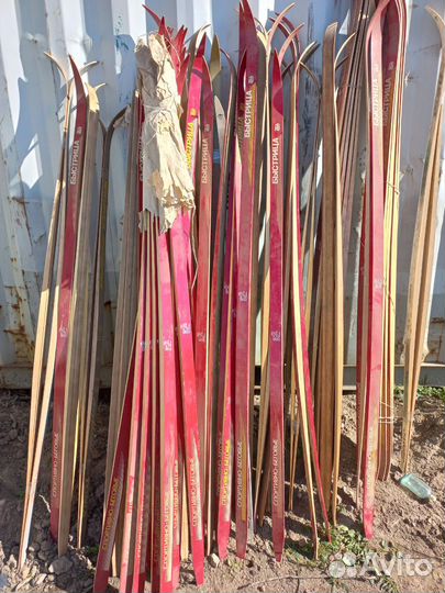 Лыжи деревянные СССР новые