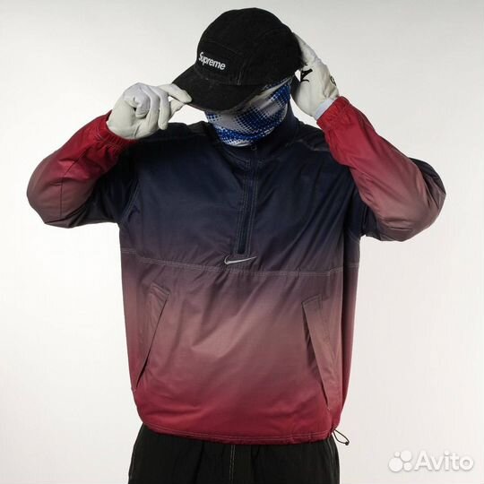 Анорак Supreme x Nike SS24 градиентовый в наличии