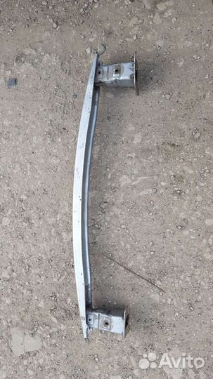 Усилитель заднего бампера Skoda Fabia 2