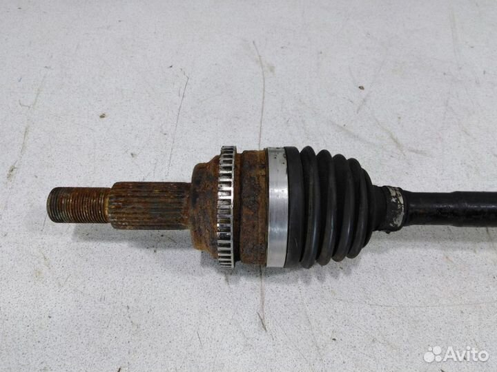 Привод задний правый Мазда