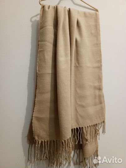 Шарф большой бежевый